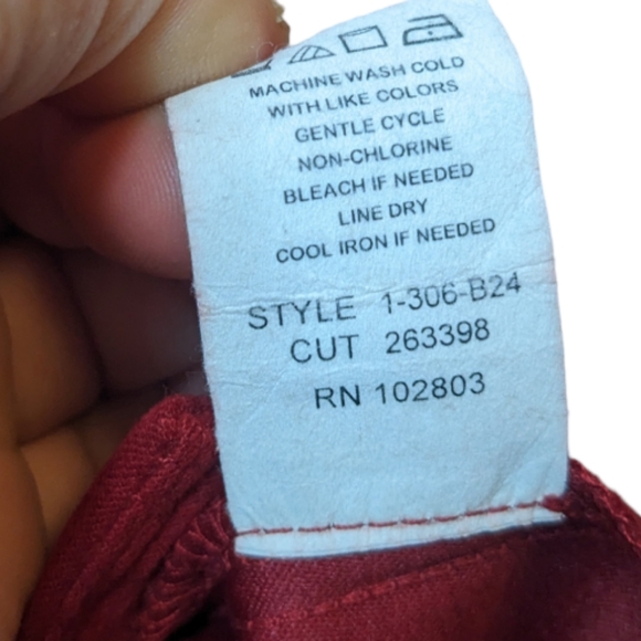 Briggs New York Petite Red Button Down Shirt Size PL ❤️ - Picture 7 of 9